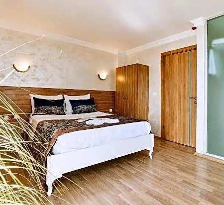 Armar Hotel 2*